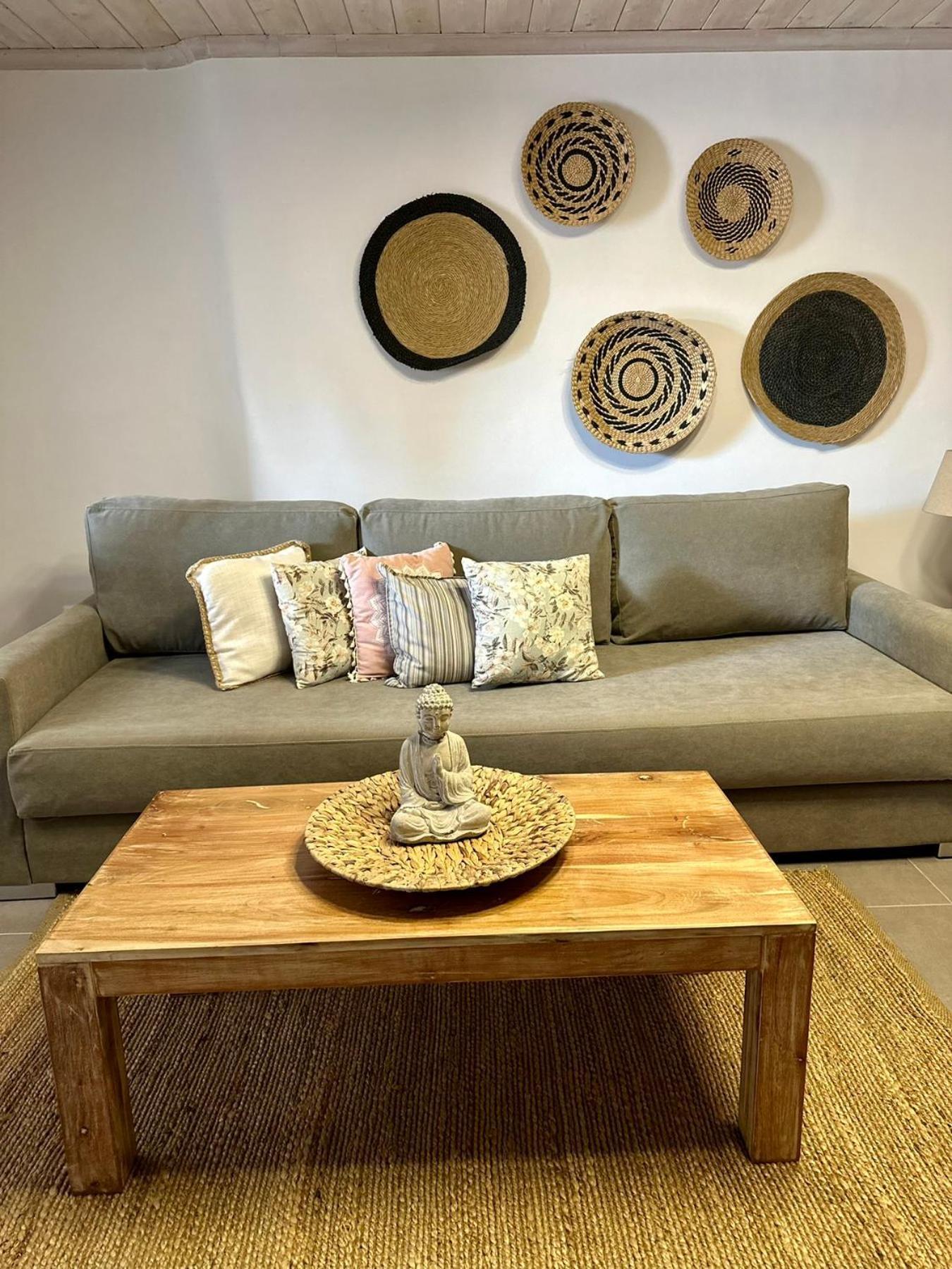 Raffar Luxury Psarou Apartment *